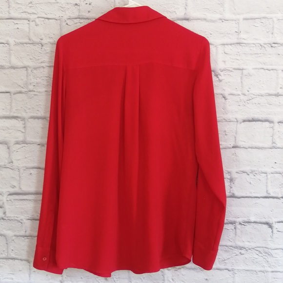 Express women work blouse red shirt Sz M - Picture 5 of 6